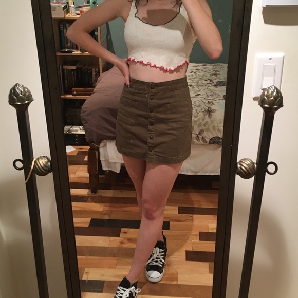 Forever 21 Dark Green Mini Skirt size small - Picture 4 of 7